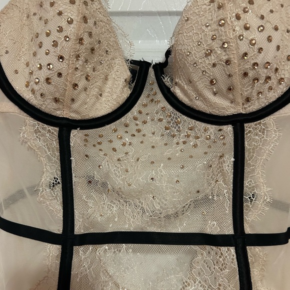 Victoria’s Secret Teddy - Picture 4 of 5